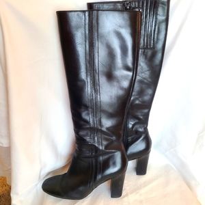Rockport leather heeled boots size 6.5